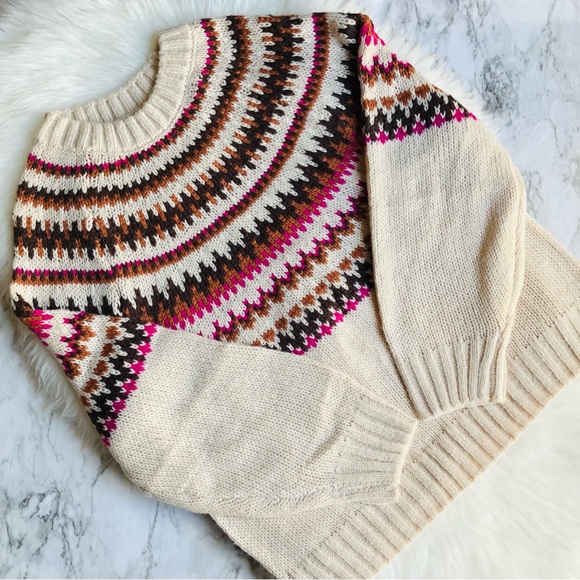 Love Tree Christmas Sweater Size L - Picture 16 of 16